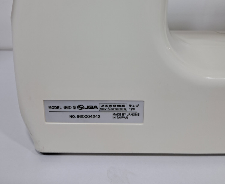 چرخ خیاطی ژانومه مدل660 طرحN-305 استوک